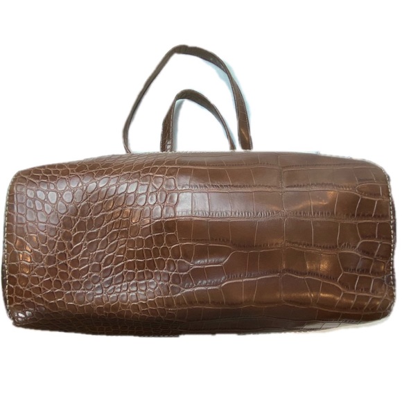 Tommy Hilfiger Embossed Croc Leather Shoulder Bag - Picture 8 of 8